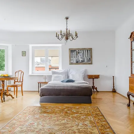 P&o Al. Szucha Apartamento Varsovia